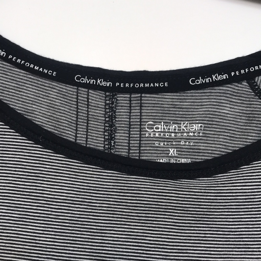 Performance Tee - Picture 3 of 4